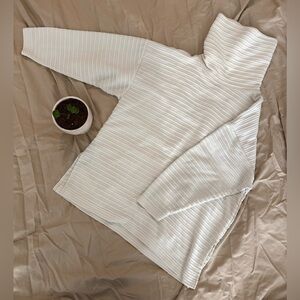 Women's White Ribbed Jersey Turtleneck, size Medium